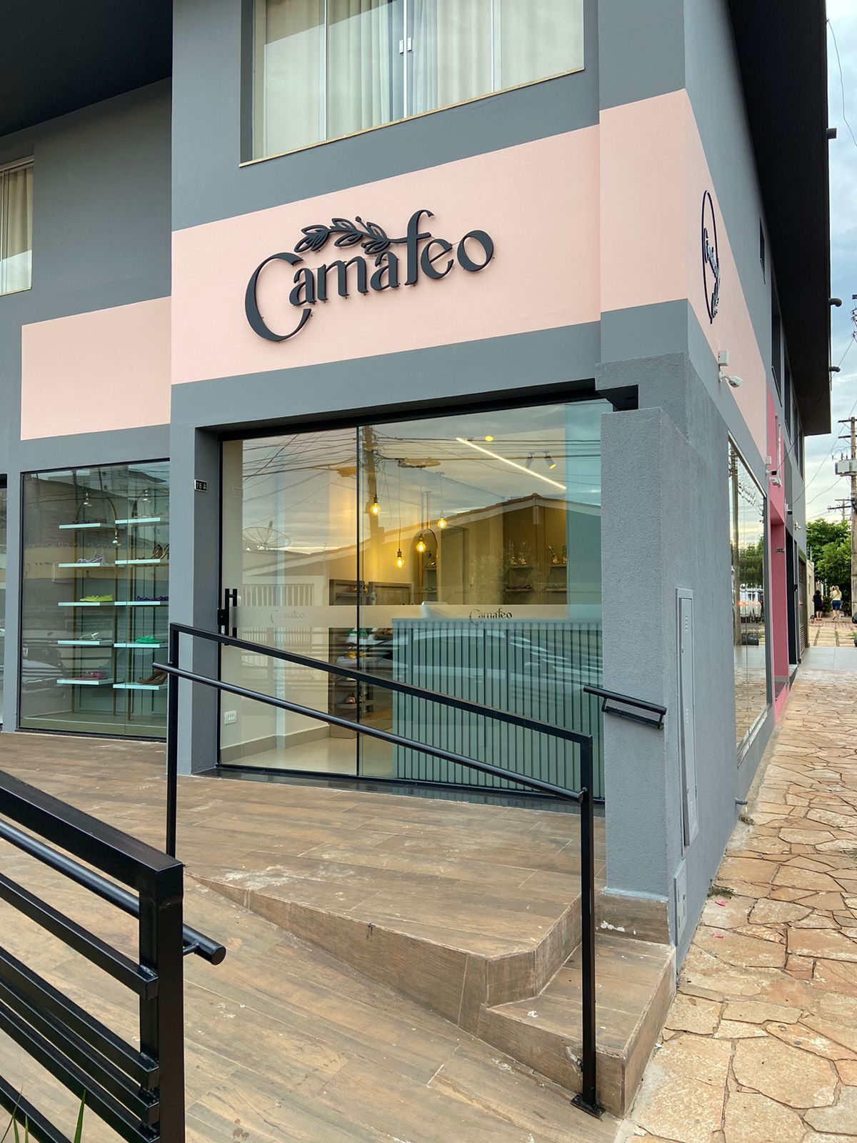Fachada da loja Camafeo em Itumbiara